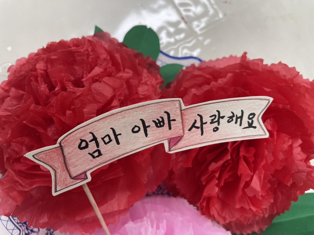 나는 엄마의 아픈 손가락인가 보다